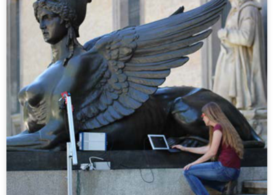 Blanca Ramírez Barat (CENIM-CSIC) during in-situ measurement on one of the MAN sphinxes.